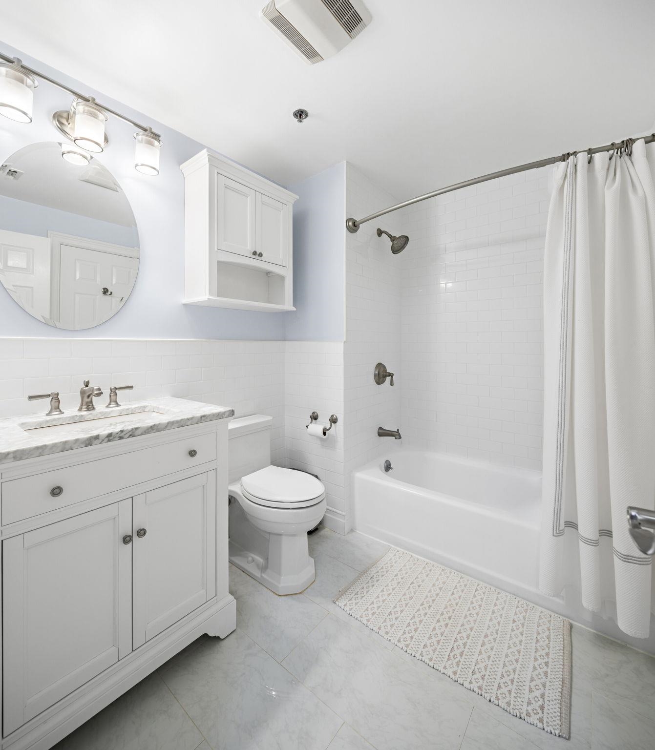 225 CLINTON ST Unit: 2