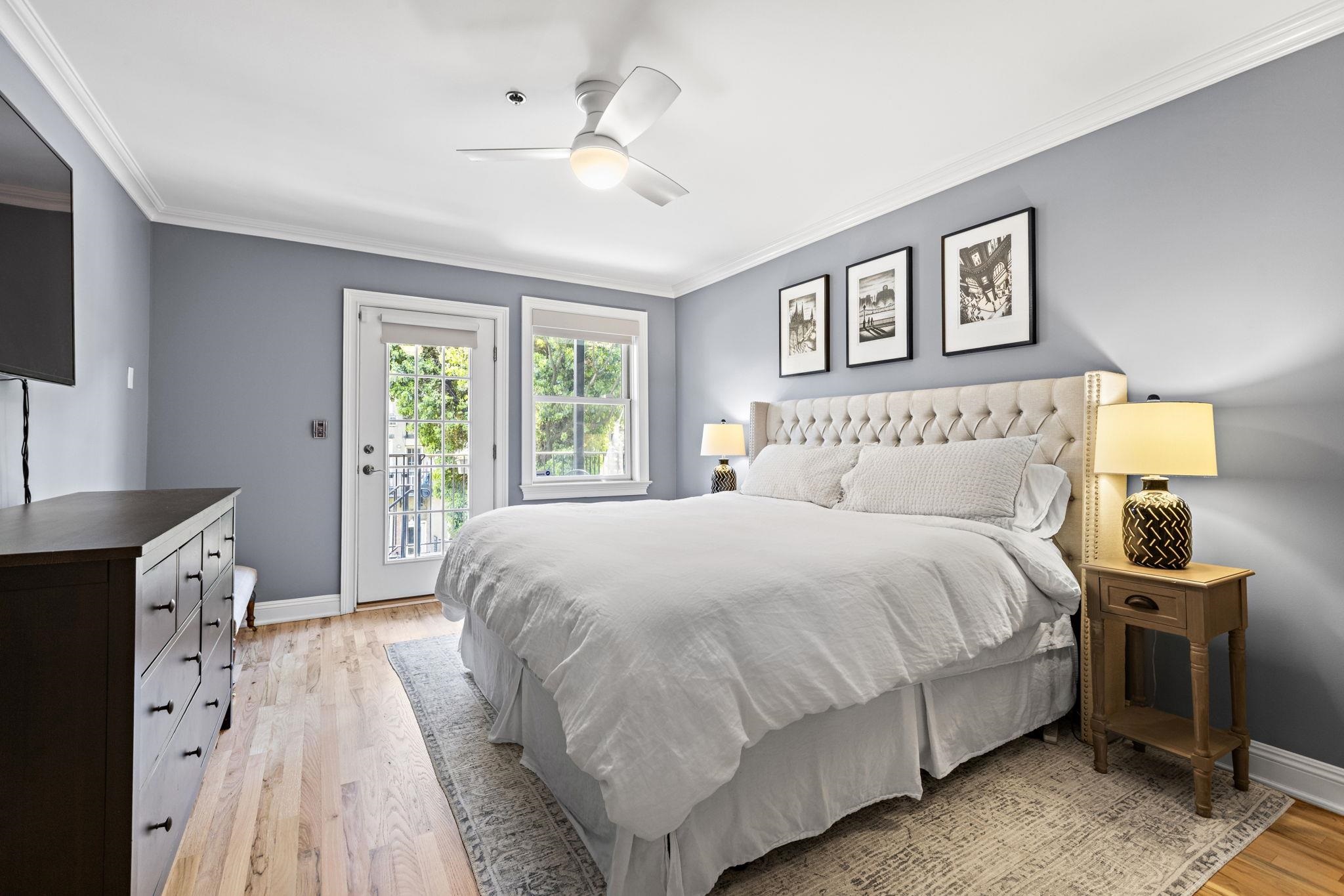 225 CLINTON ST Unit: 2