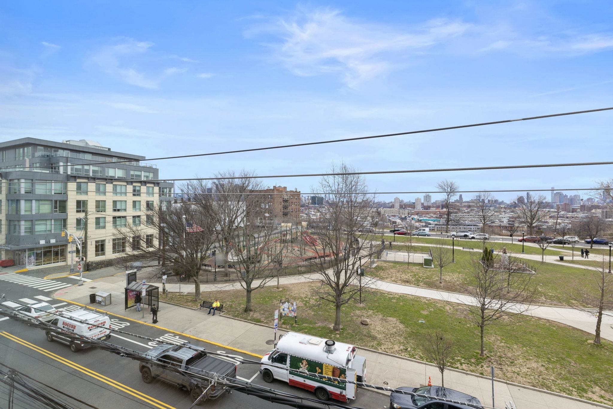 485 PALISADE AVE Unit: 3