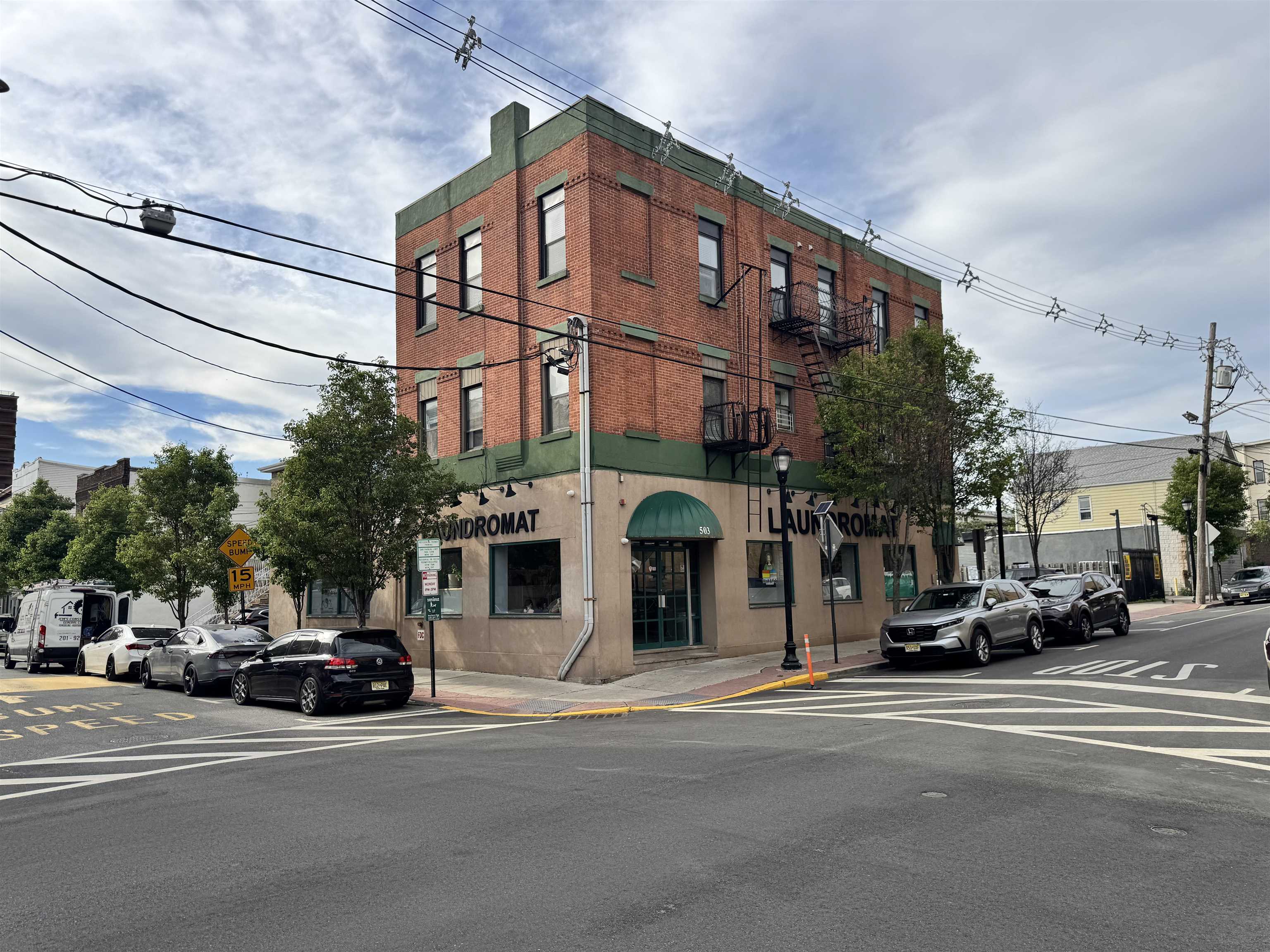503 BERGENLINE AVE Unit: 2