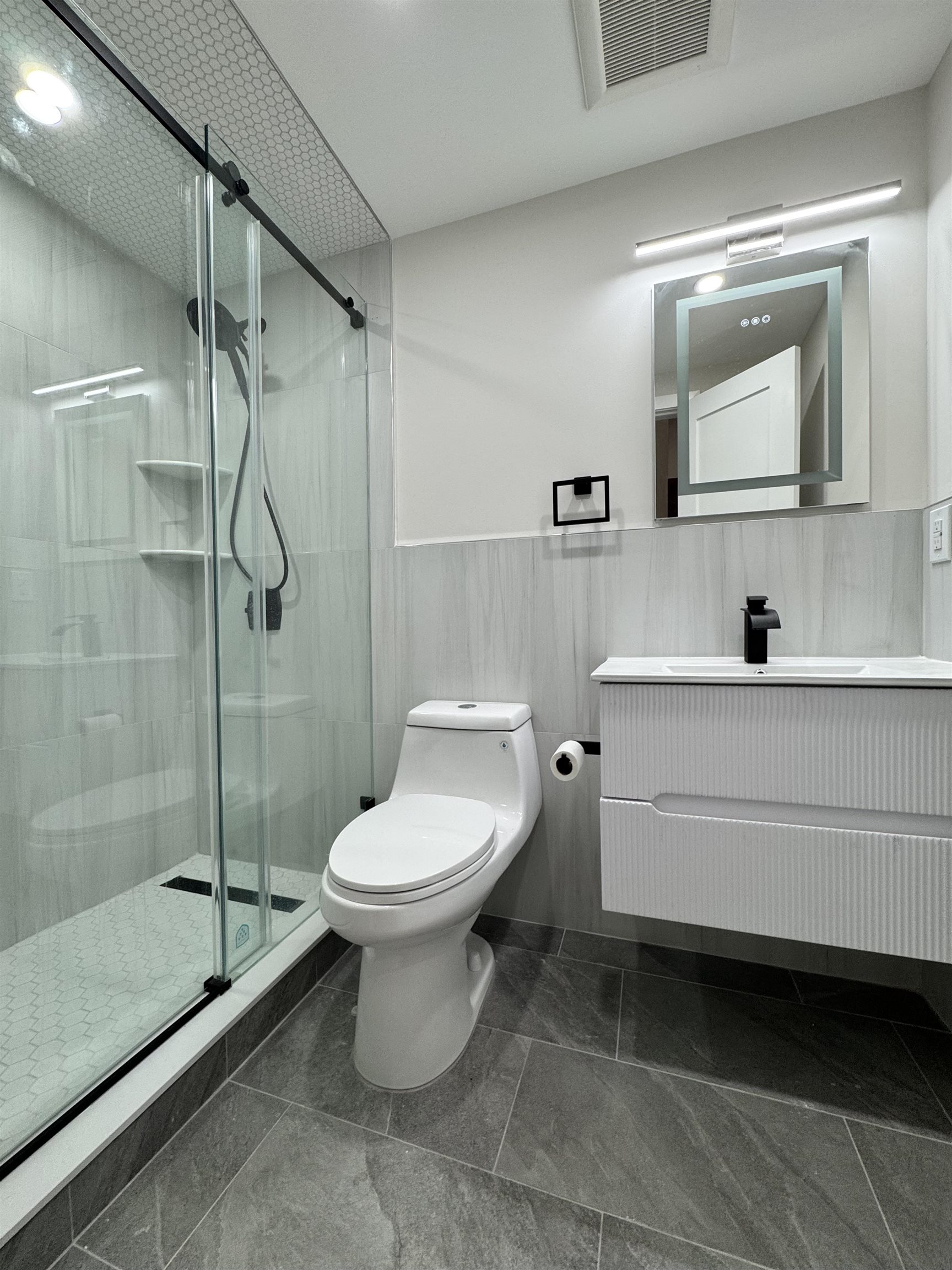 503 BERGENLINE AVE Unit: 2
