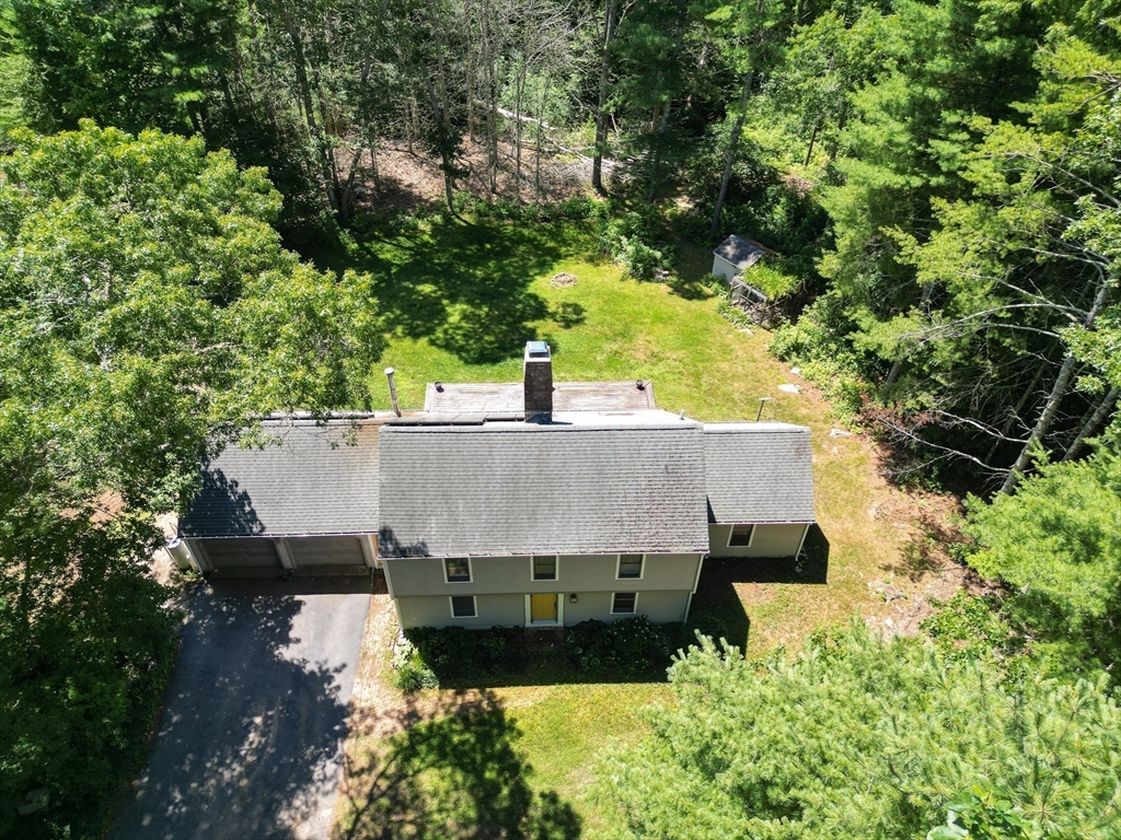 32 Mattapoisett Neck Rd
