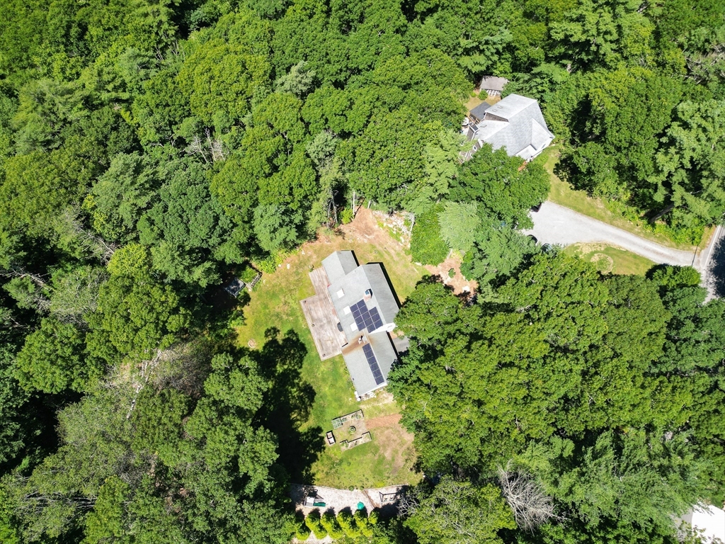 32 Mattapoisett Neck Rd
