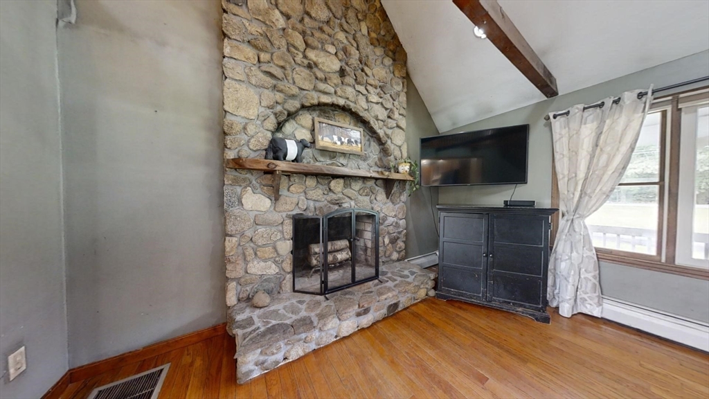 924 Walnut Plain Rd