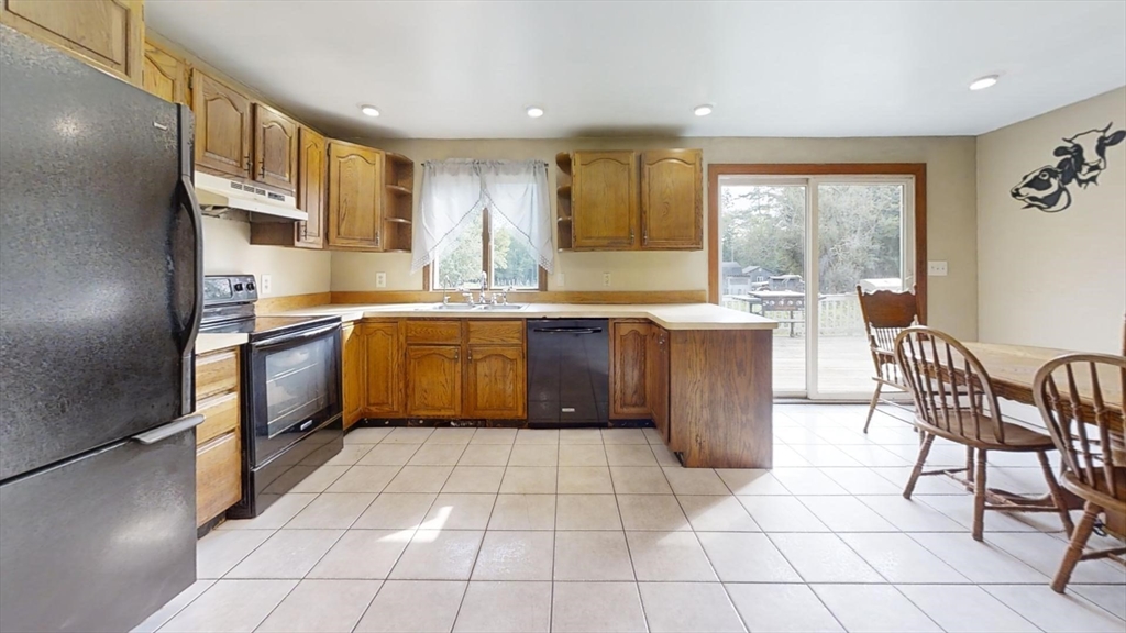 924 Walnut Plain Rd