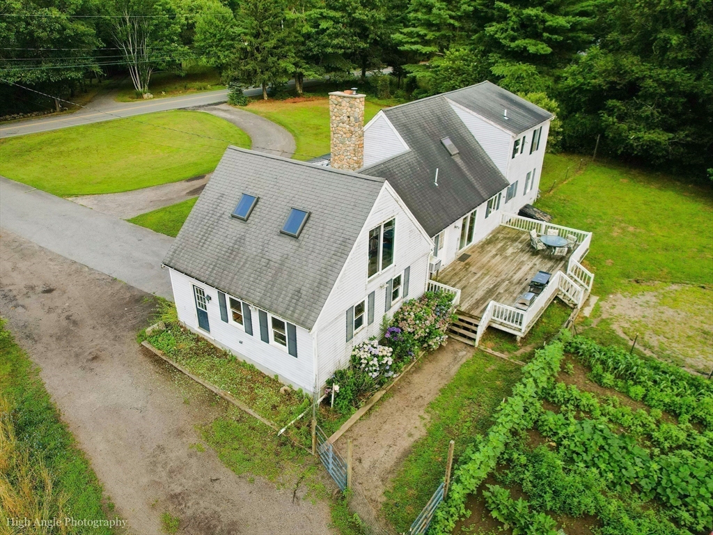 924 Walnut Plain Rd