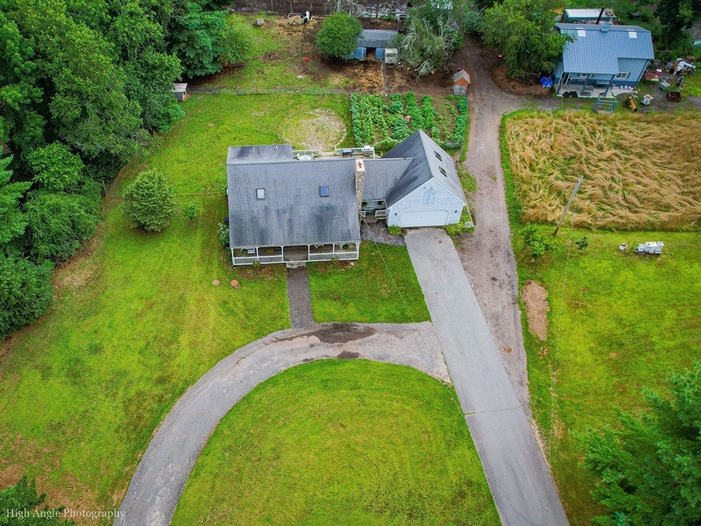 924 Walnut Plain Rd