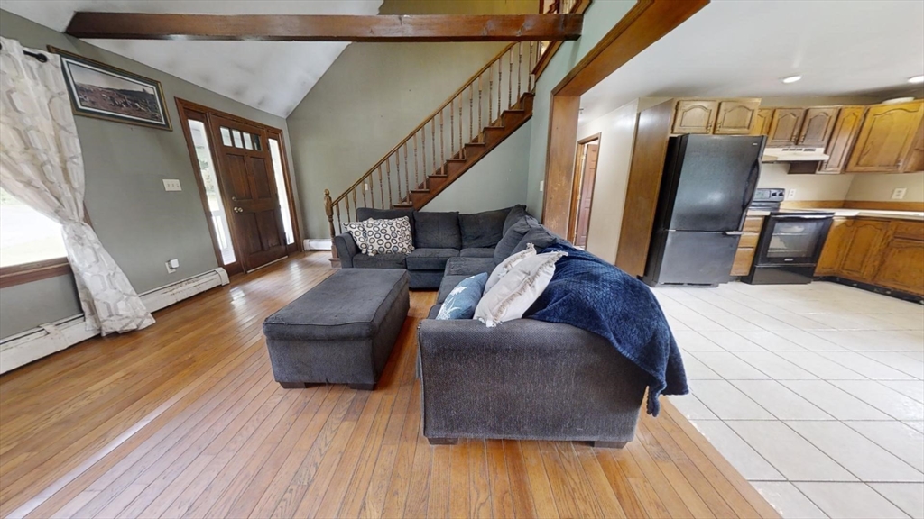 924 Walnut Plain Rd
