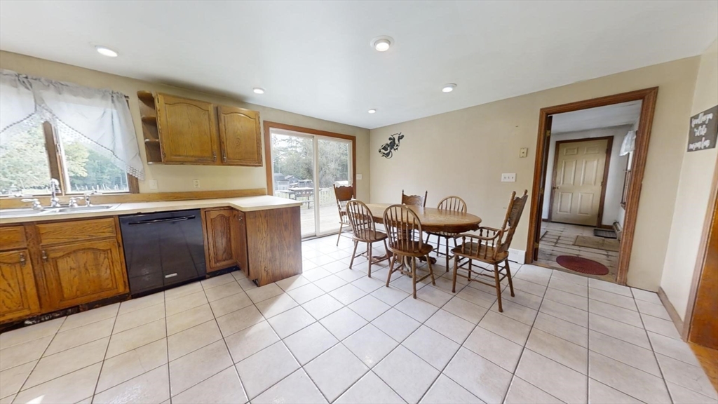 924 Walnut Plain Rd