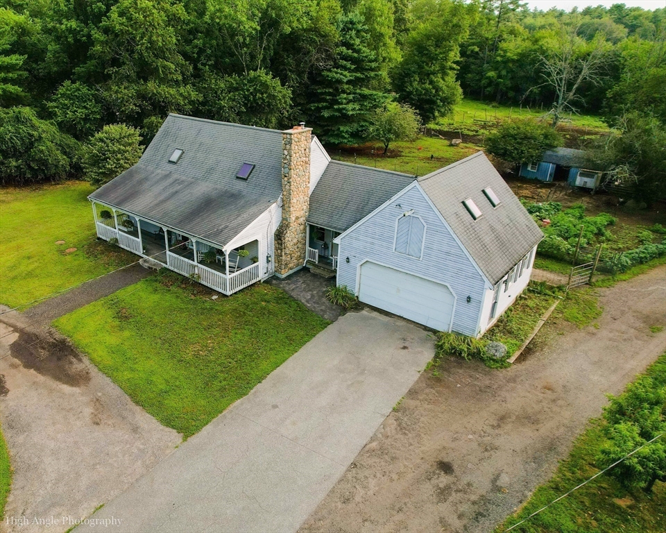924 Walnut Plain Rd