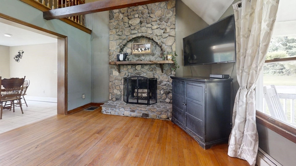 924 Walnut Plain Rd