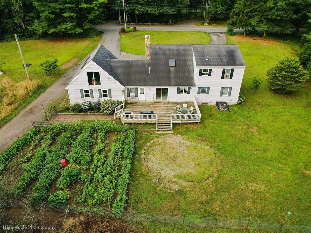924 Walnut Plain Rd