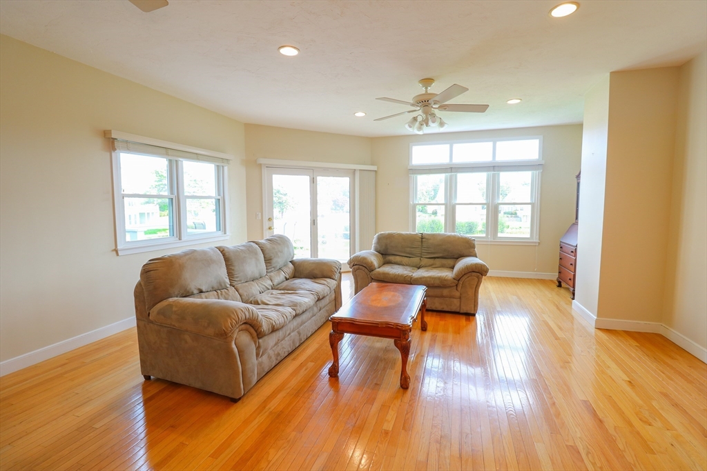 17 Bay Pointe Drive Ext # 17