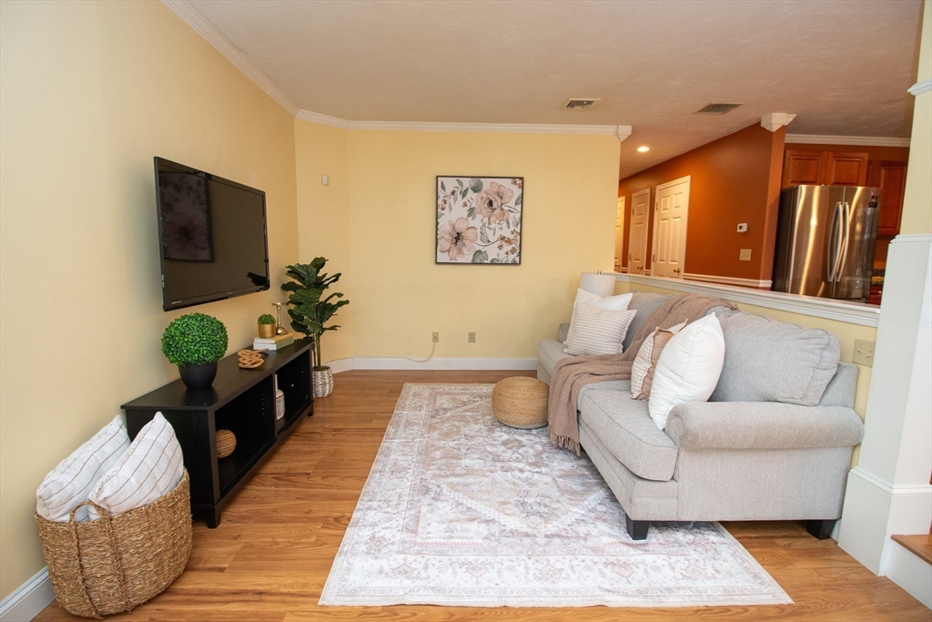 6 Sycamore Dr # 6