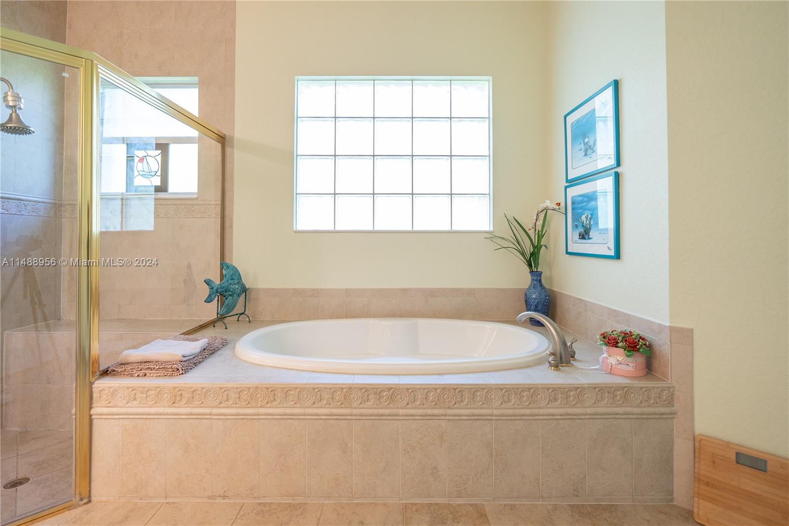 3678 Spanish Oak Pt
