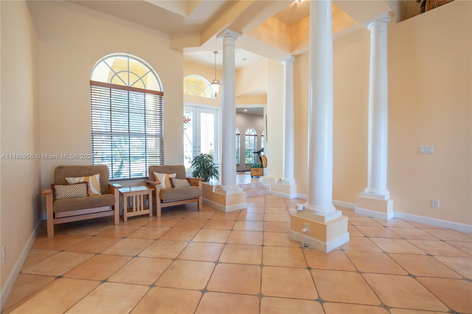 3678 Spanish Oak Pt