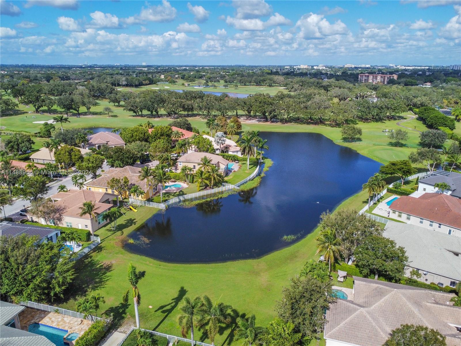 3678 Spanish Oak Pt
