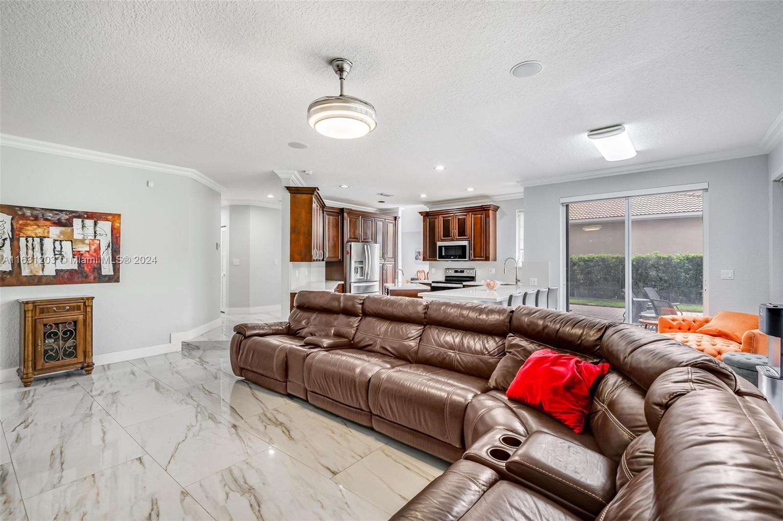 18120 NW 16th St