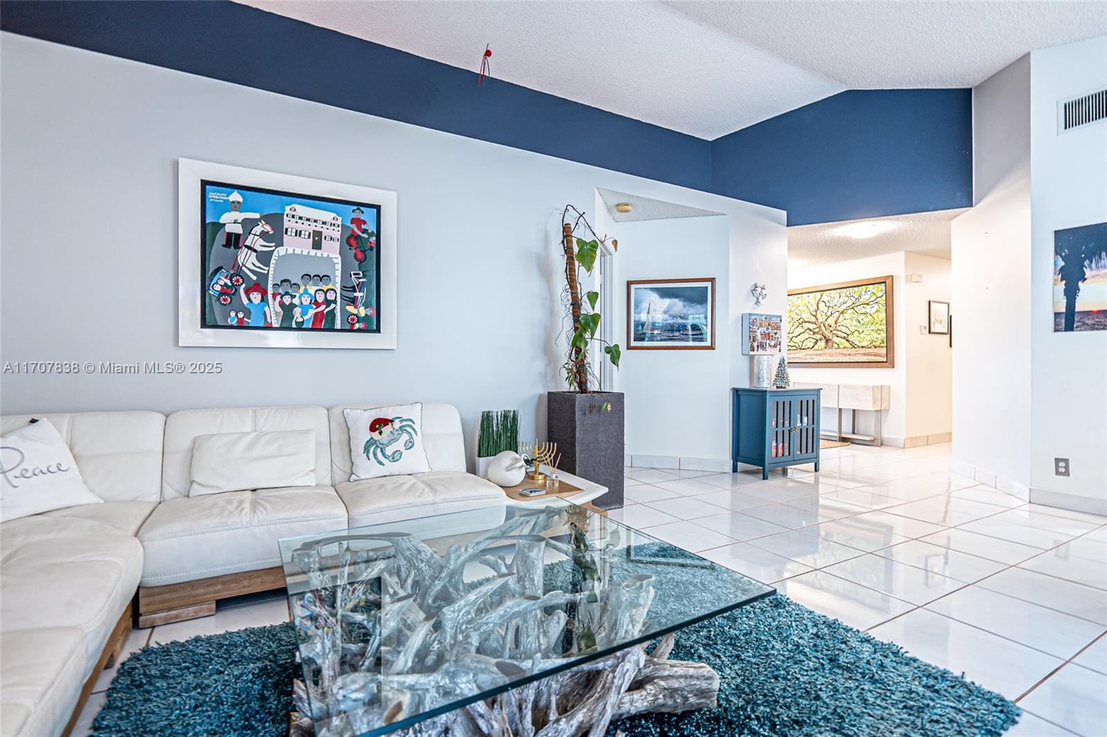 2937 Quail Run Ln