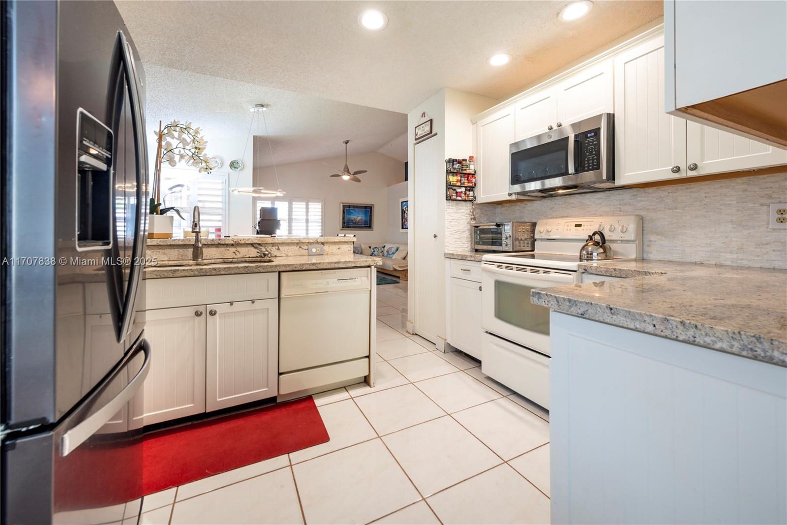 2937 Quail Run Ln