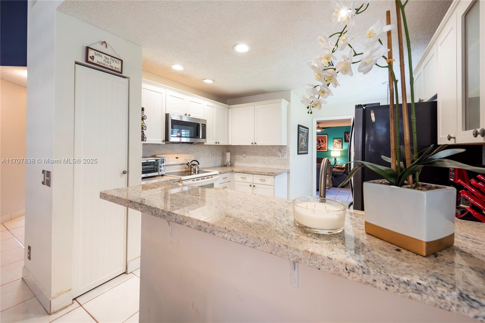 2937 Quail Run Ln