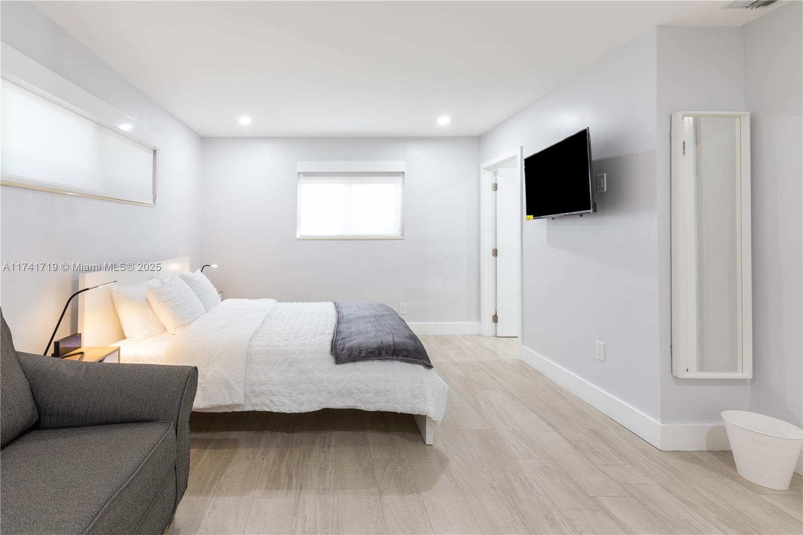 19421 NE 18th Ct # 0