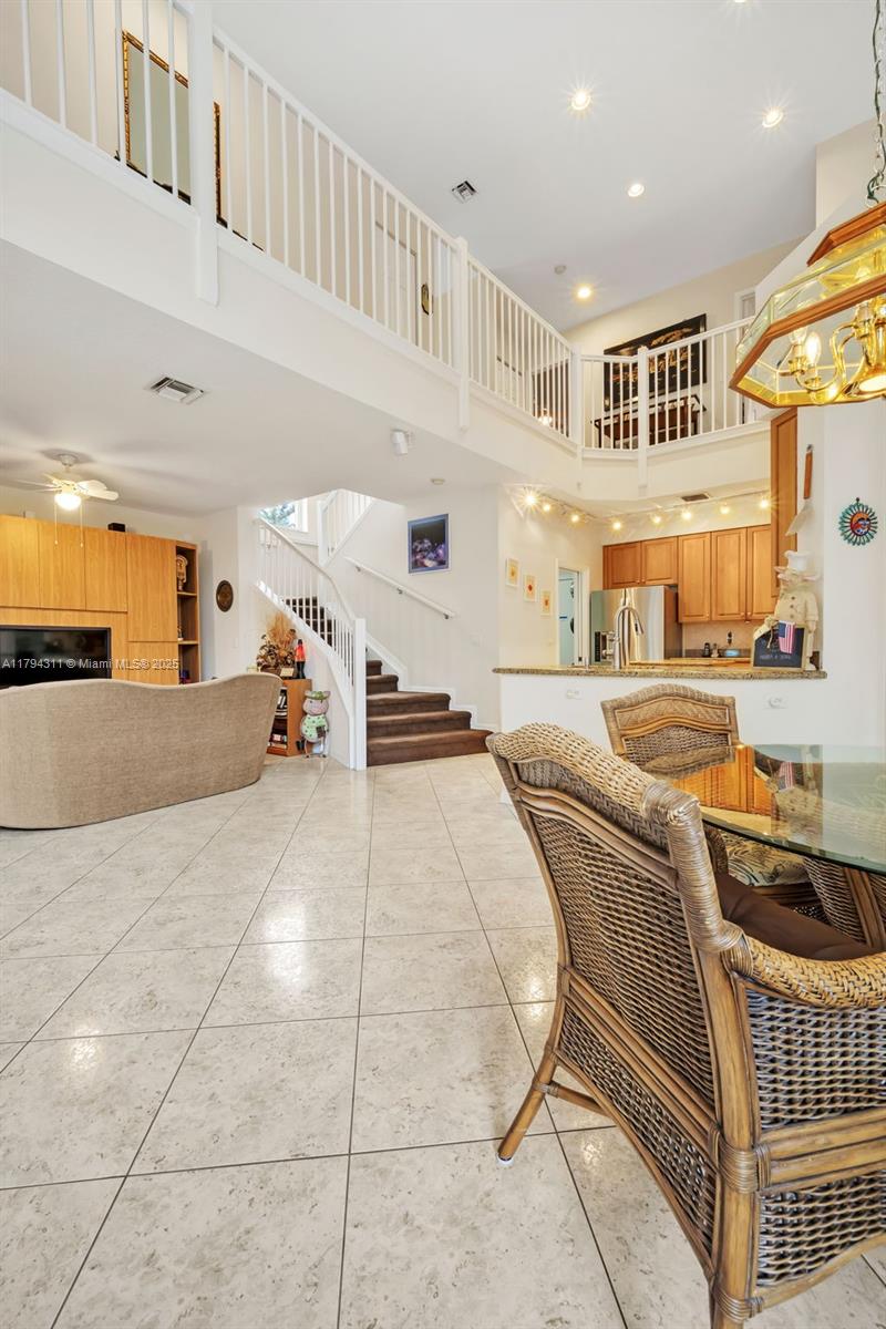 4123 W Lake Estates Dr