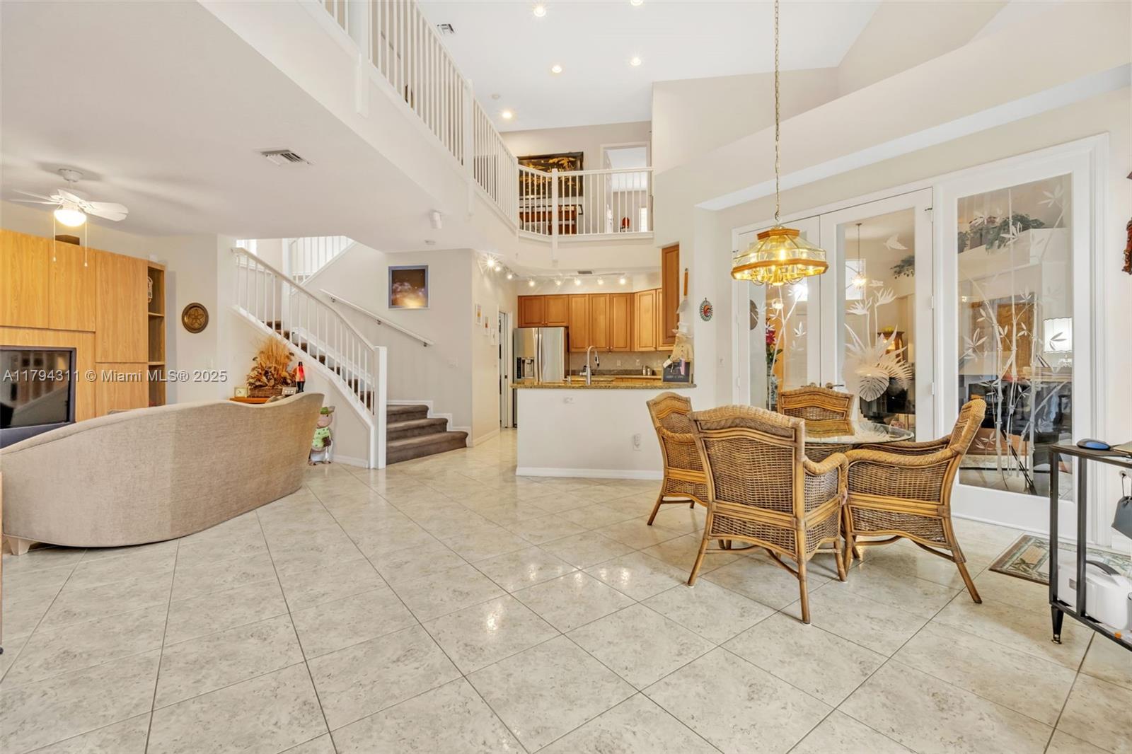 4123 W Lake Estates Dr