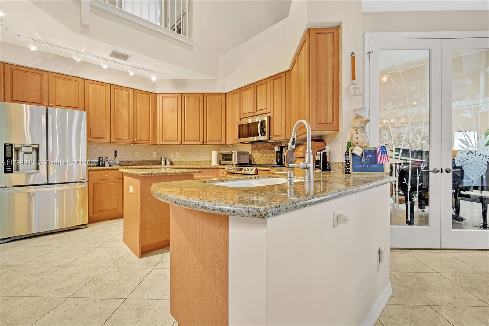 4123 W Lake Estates Dr