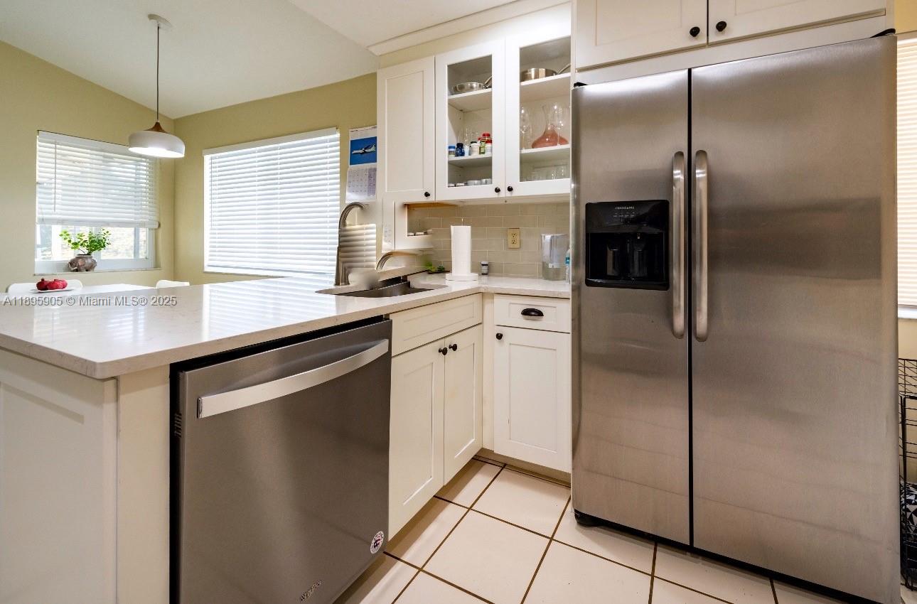 2917 Myrtle Oak Cir, Davie