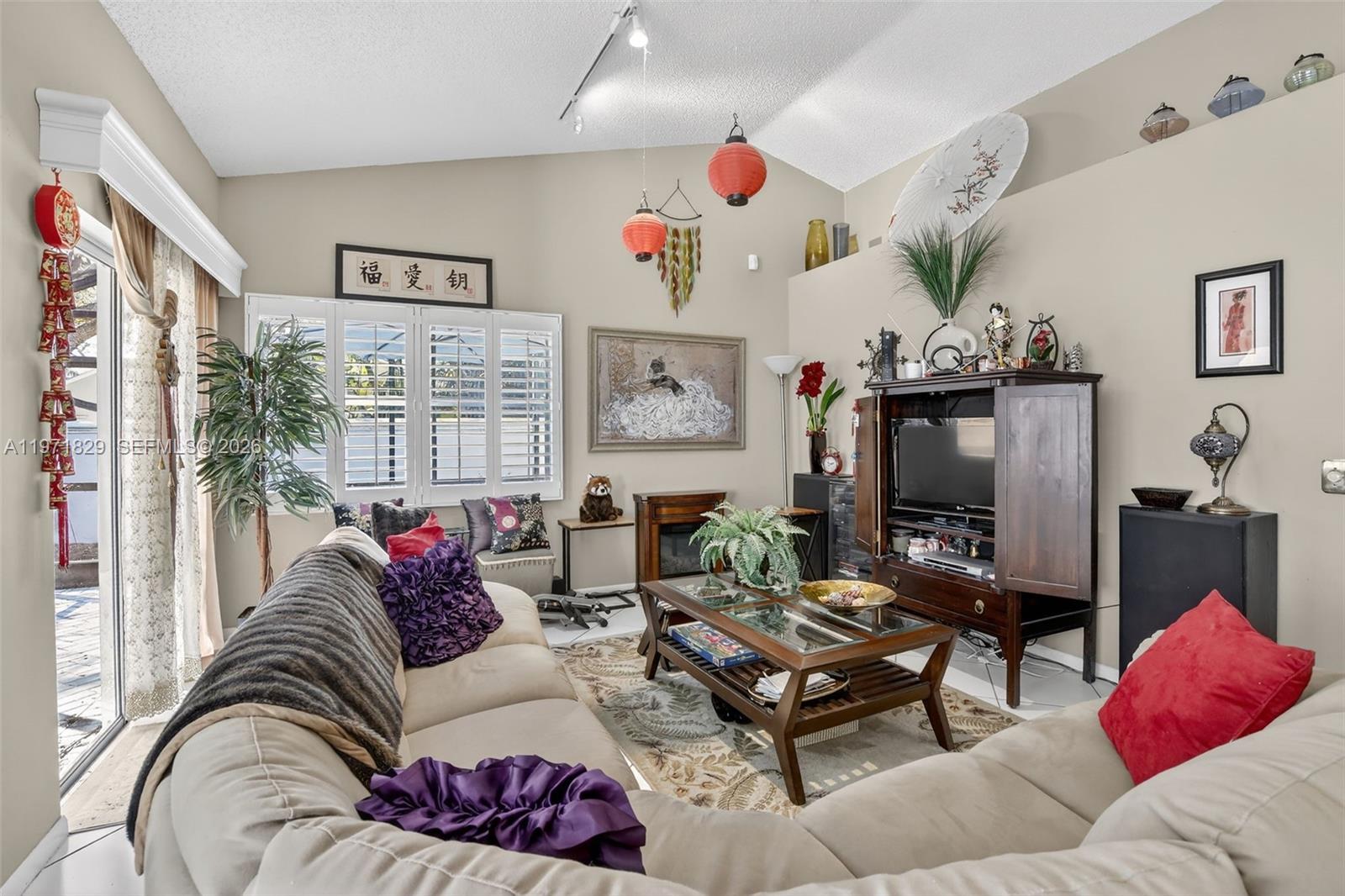 2897 Quail Run Ln
