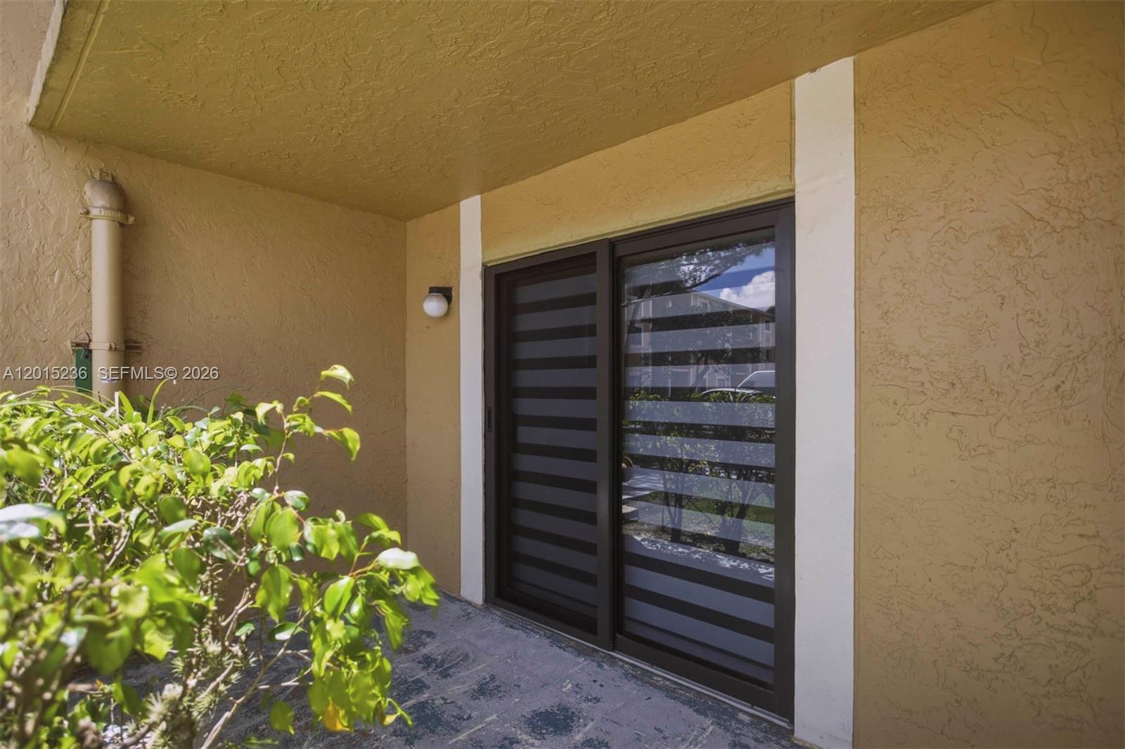 400 W Palm Cir W # 102
