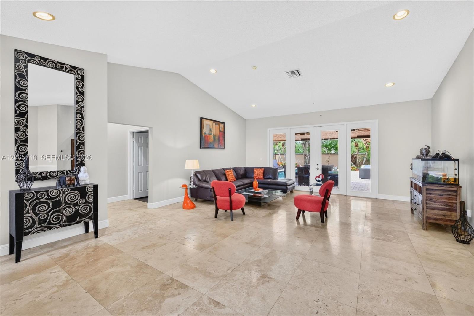 581 NW 110th Ave