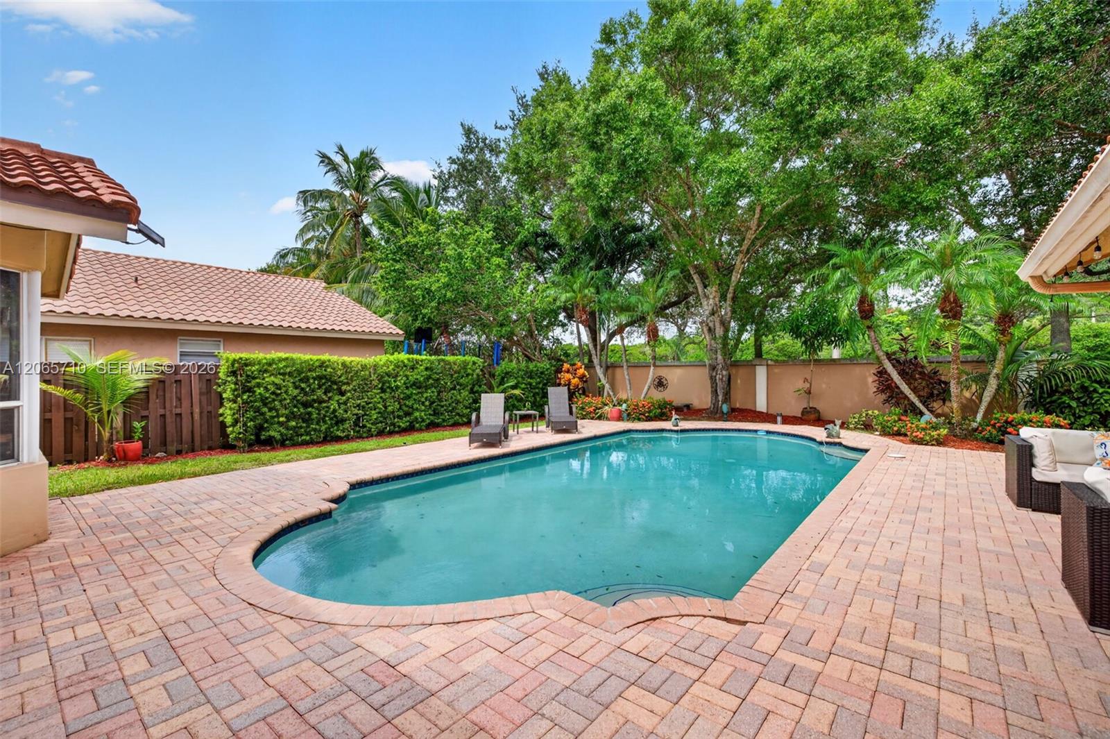 581 NW 110th Ave