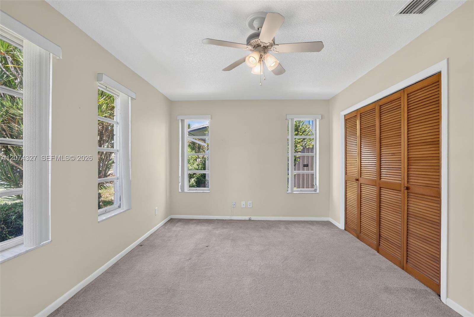 148 SW 126th Ave