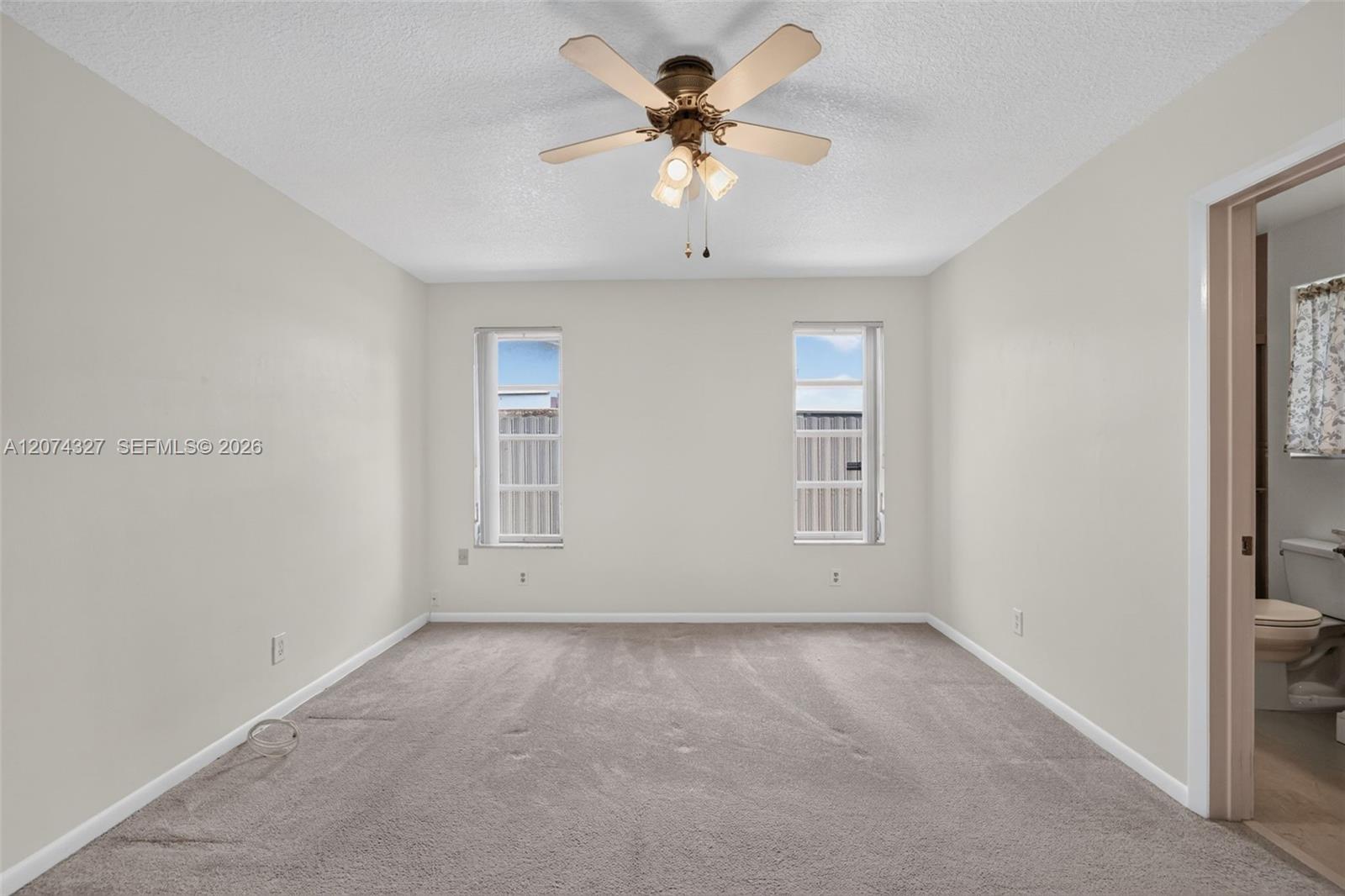 148 SW 126th Ave