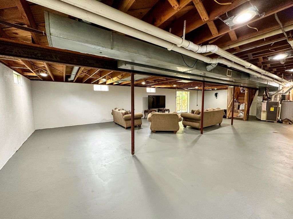 9289 Farrand Road