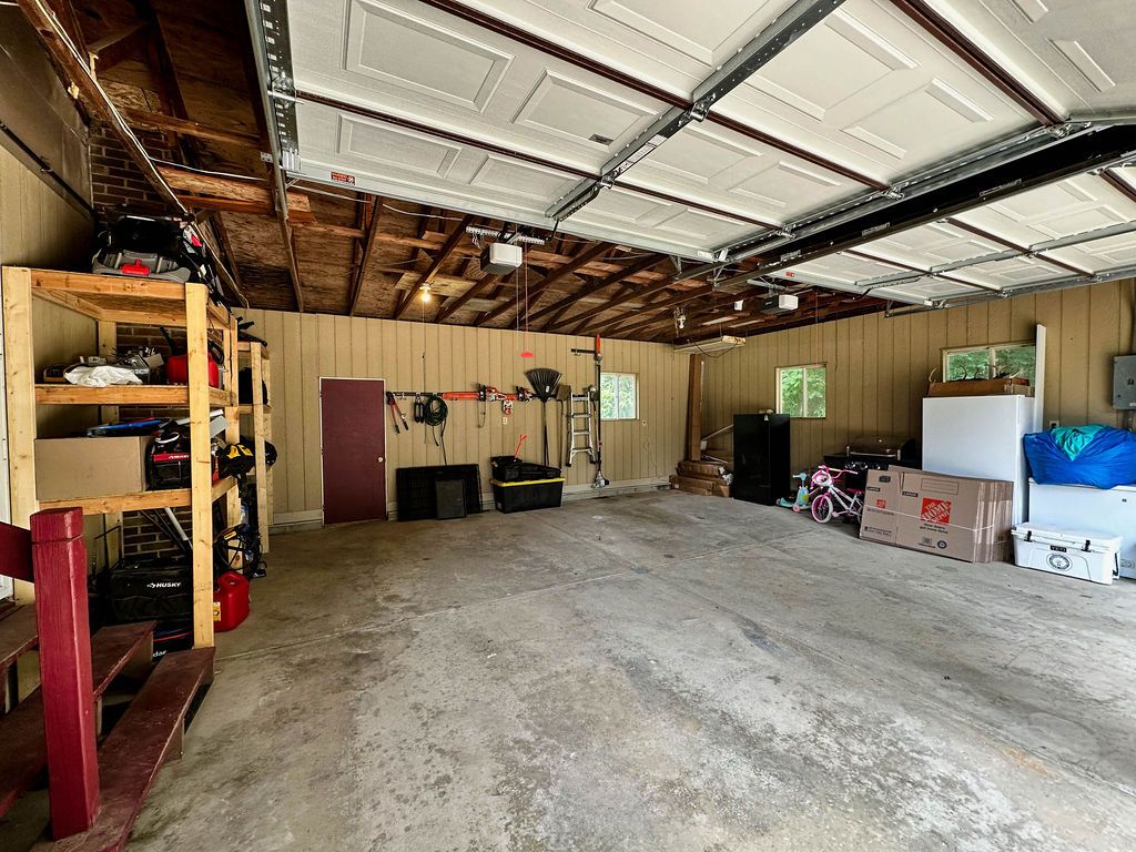 9289 Farrand Road