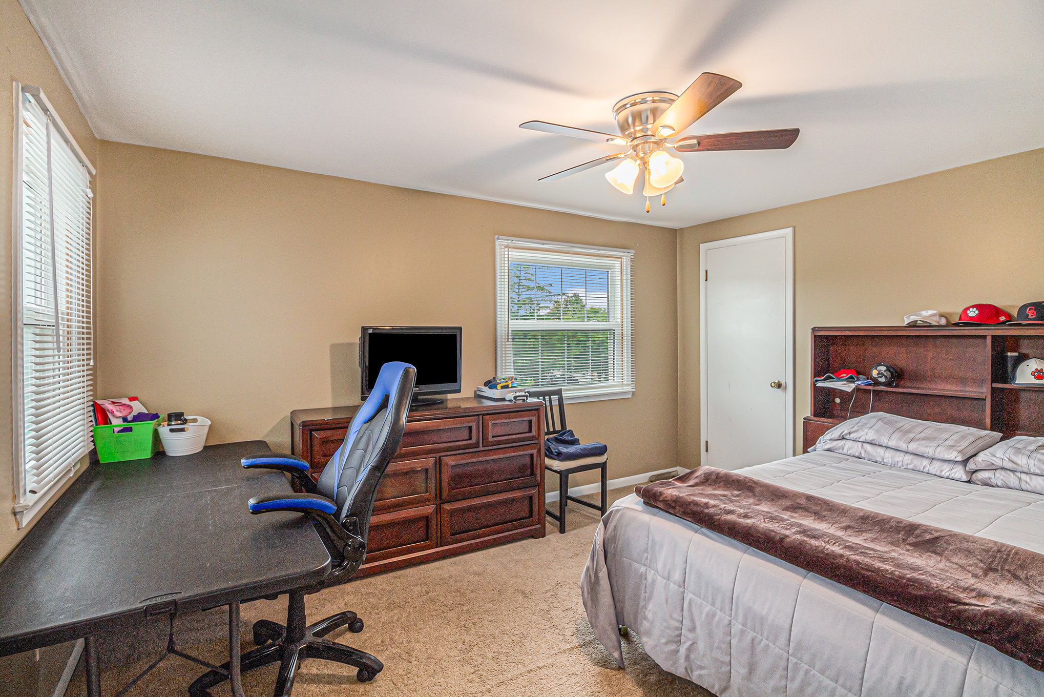 13041 LOCKMOOR Drive