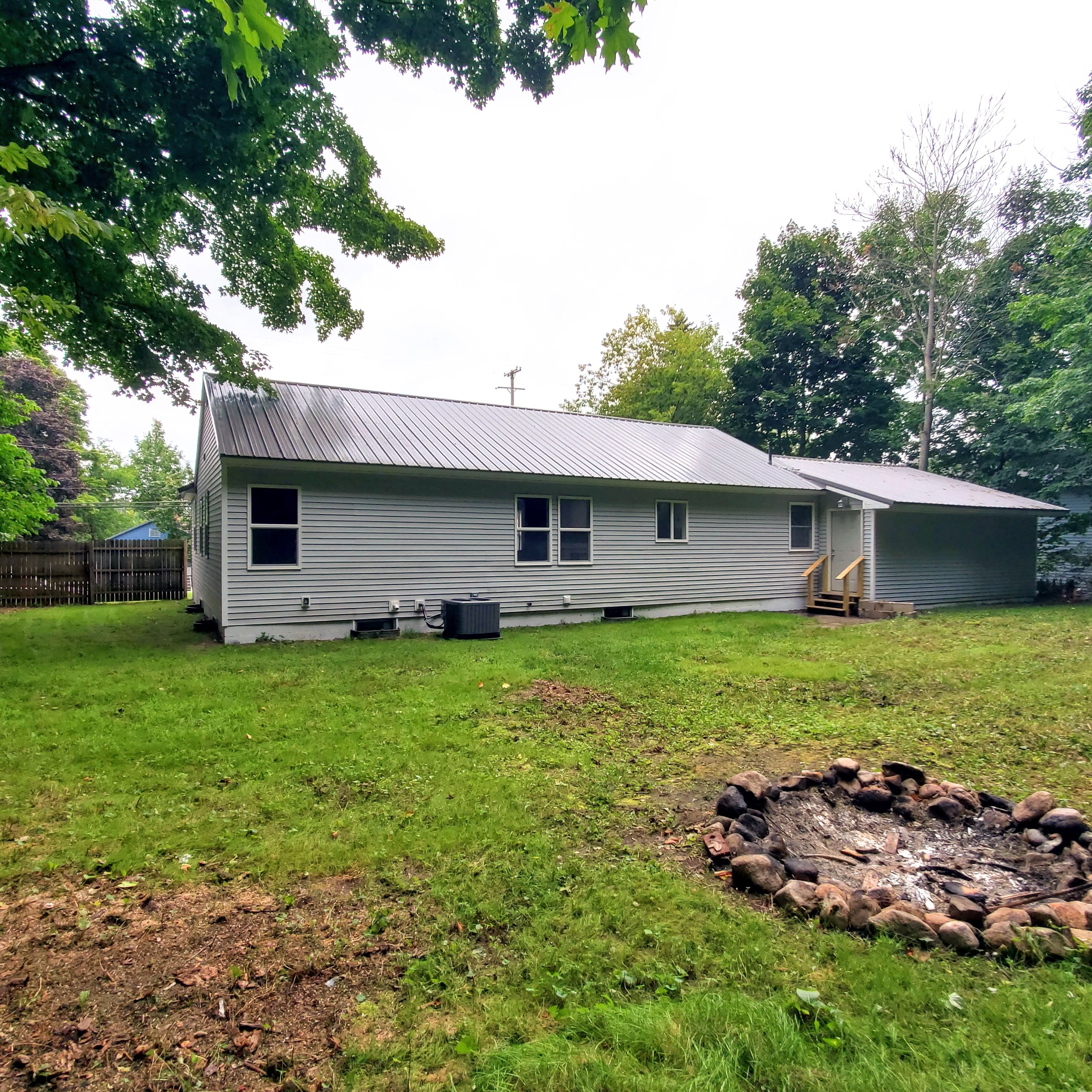 155 FERRY Street