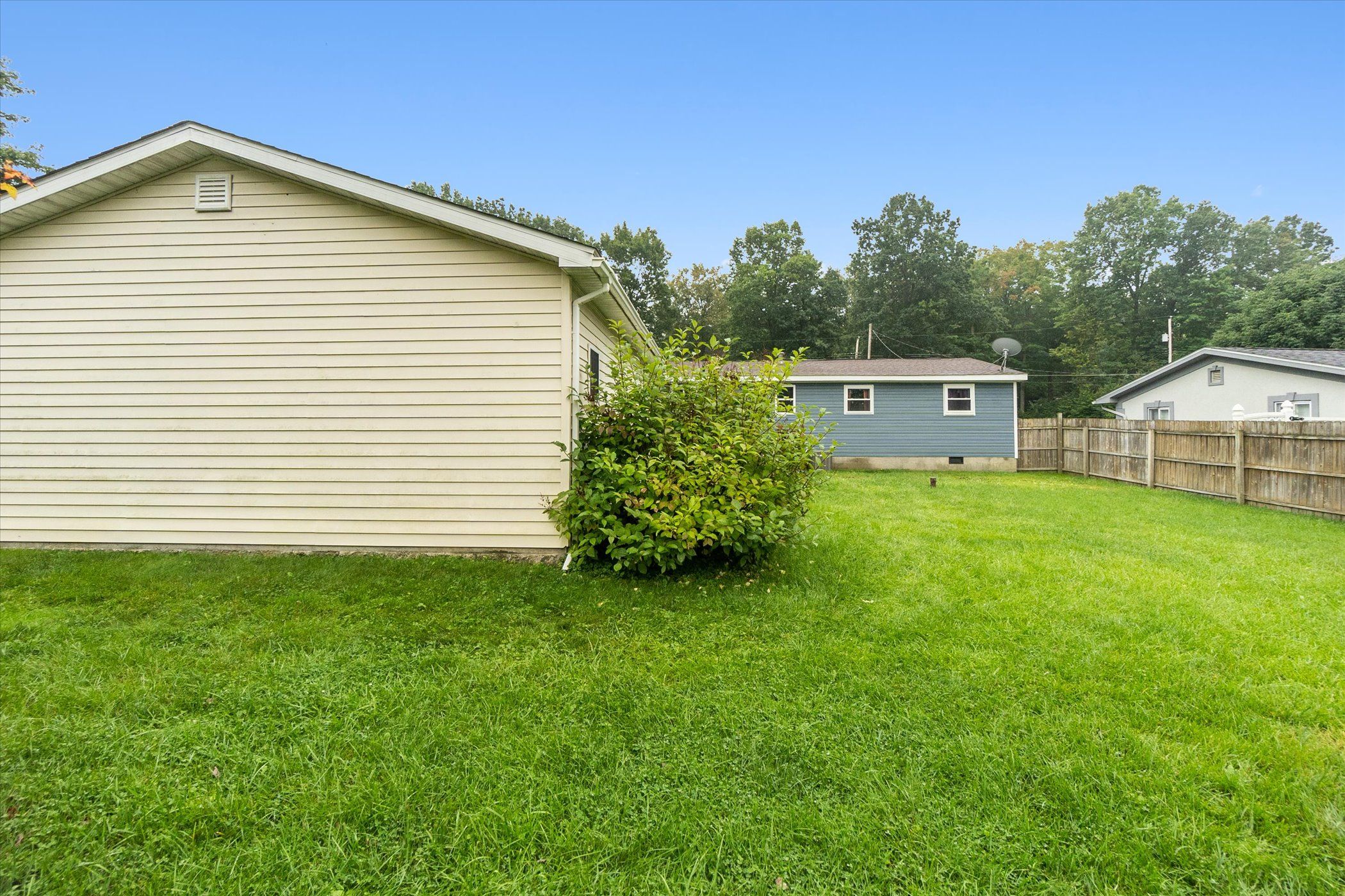 7201 Schoolcraft Drive