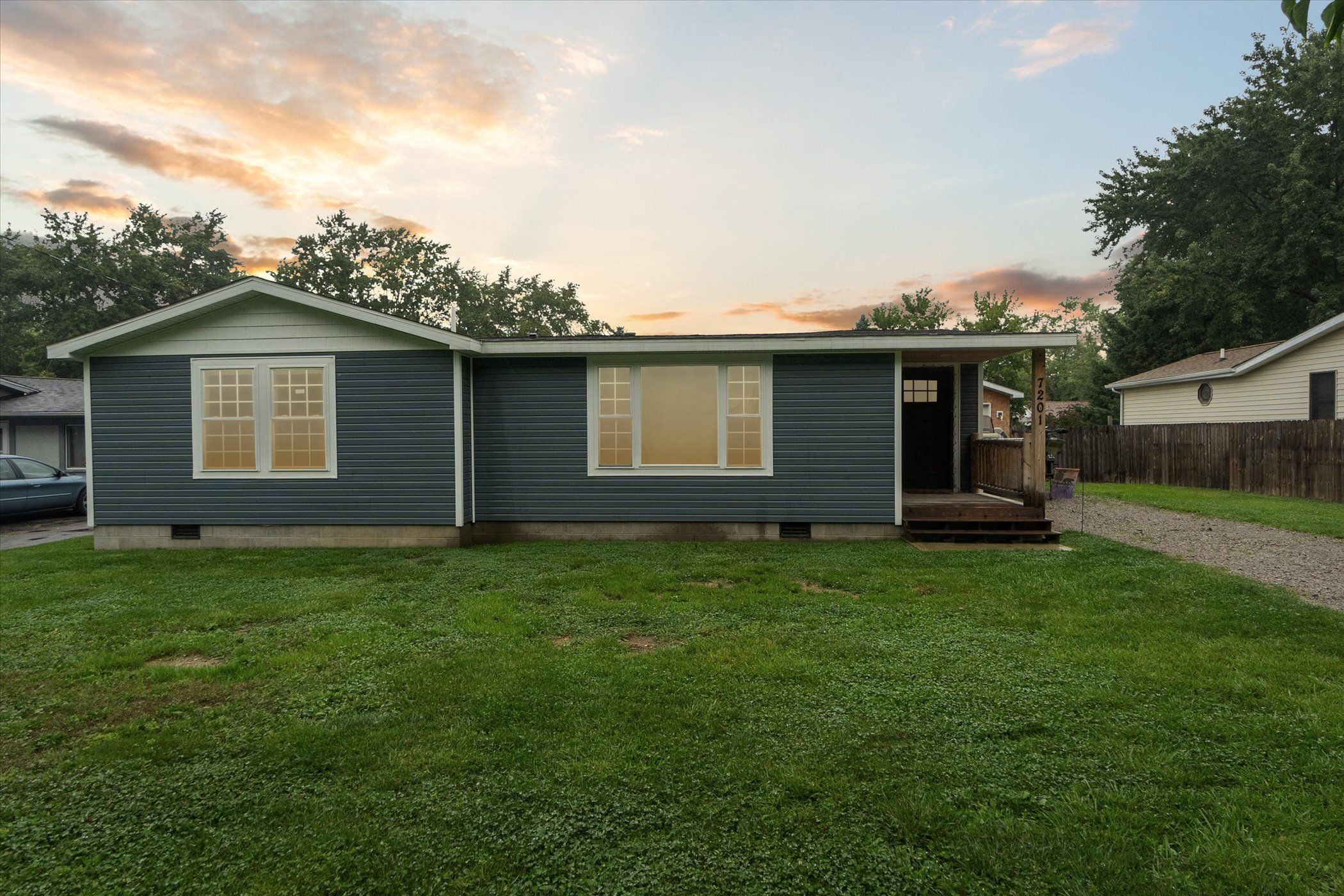 7201 Schoolcraft Drive