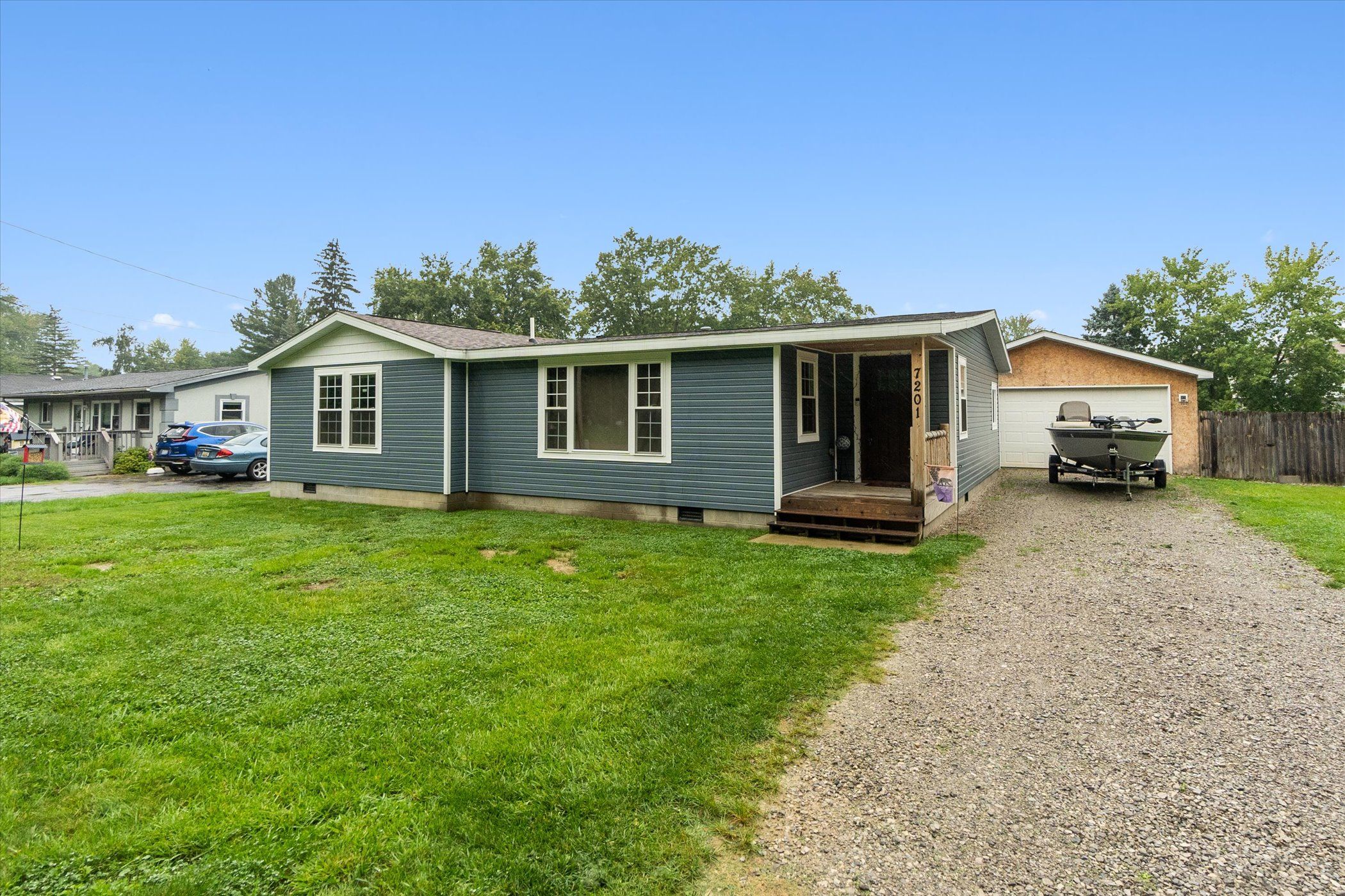 7201 Schoolcraft Drive