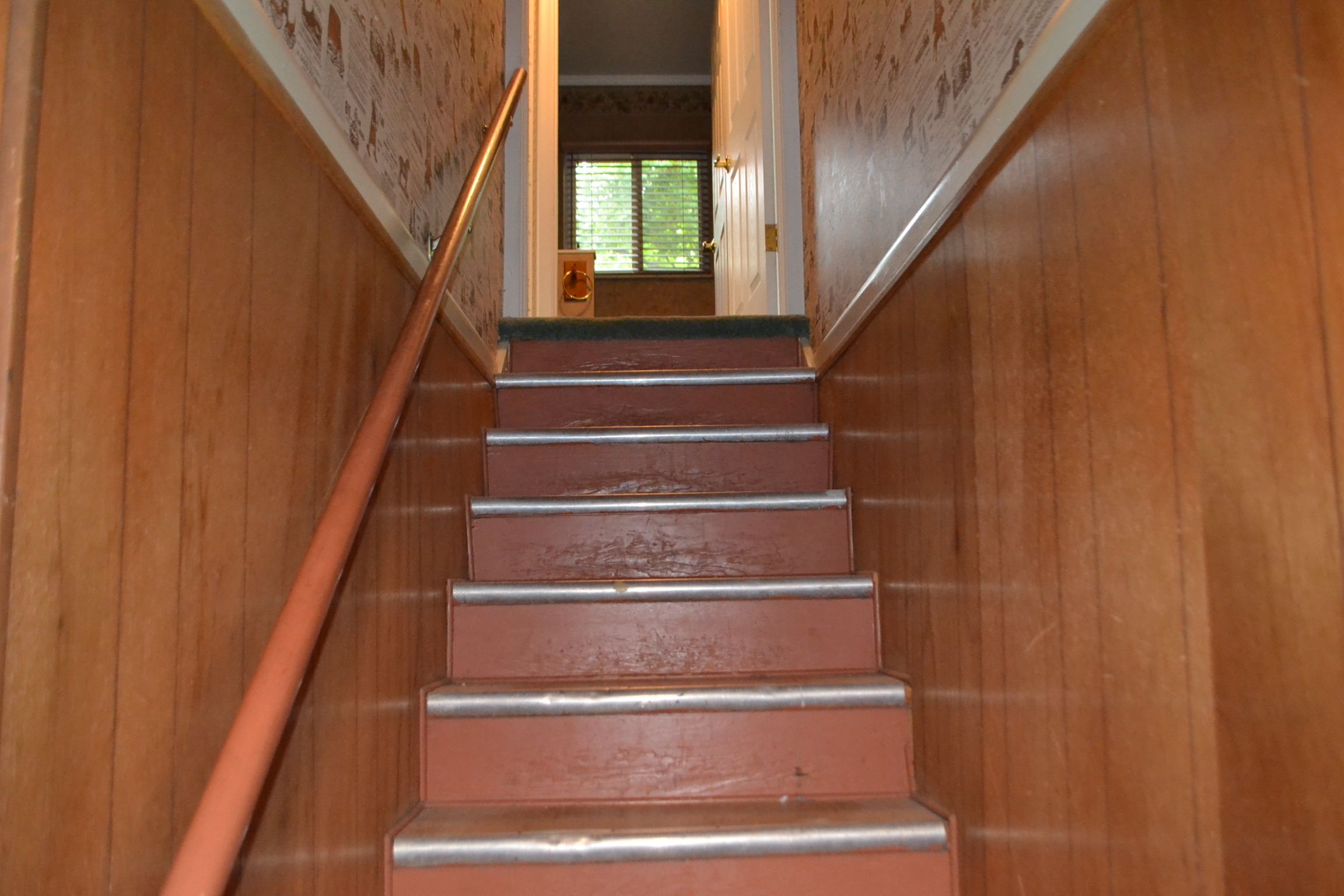 2114 KINGSWOOD Drive