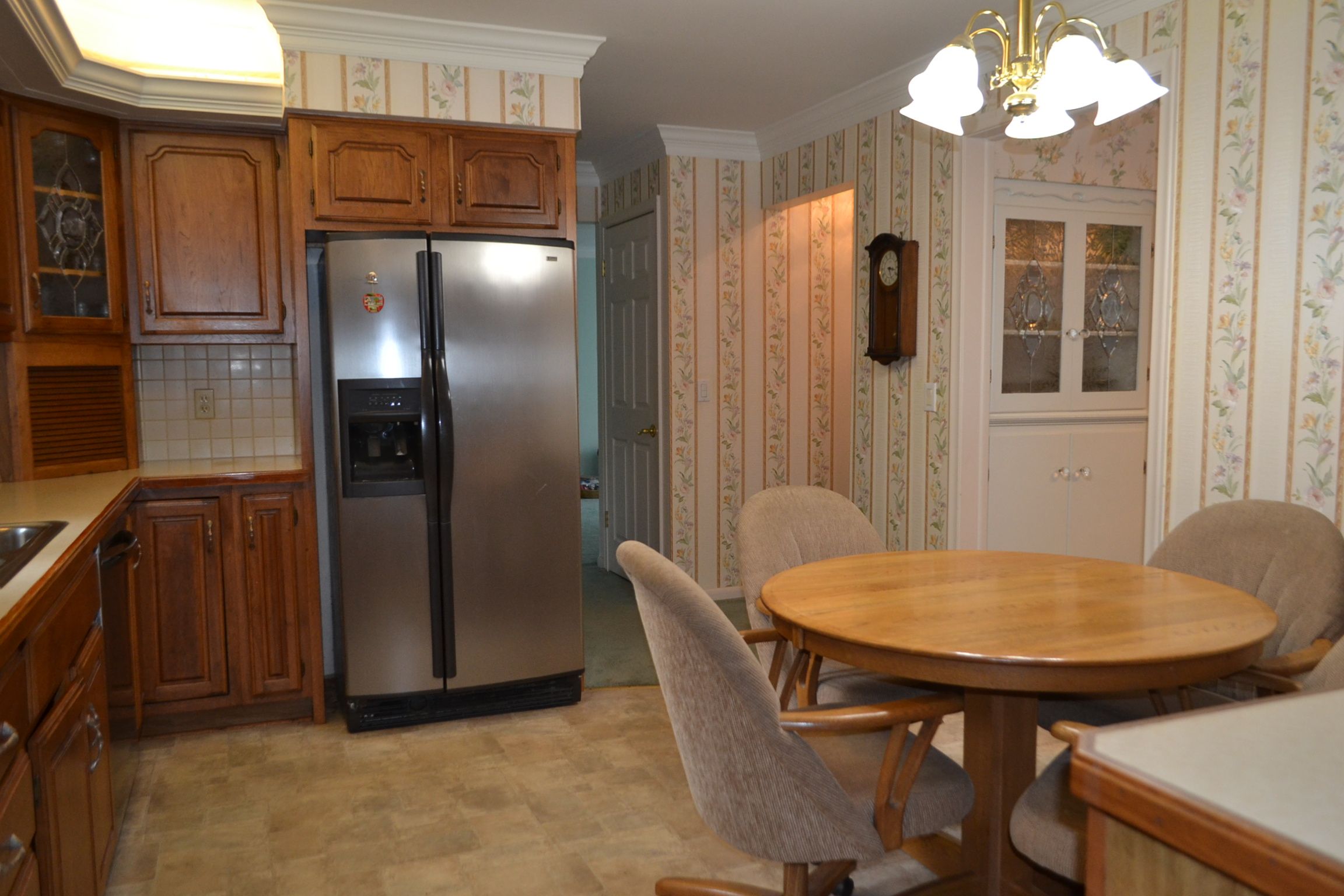 2114 KINGSWOOD Drive
