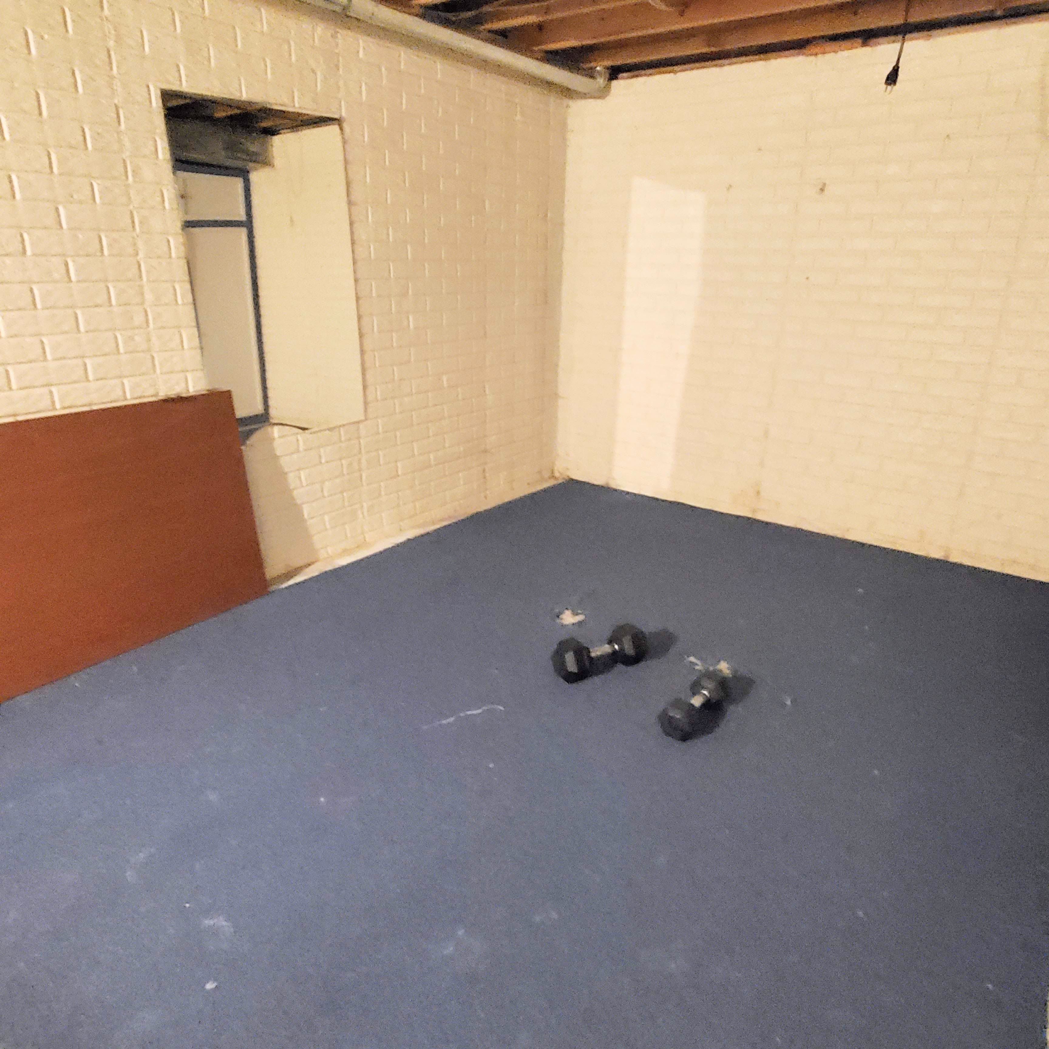 469 GROVELAND Drive