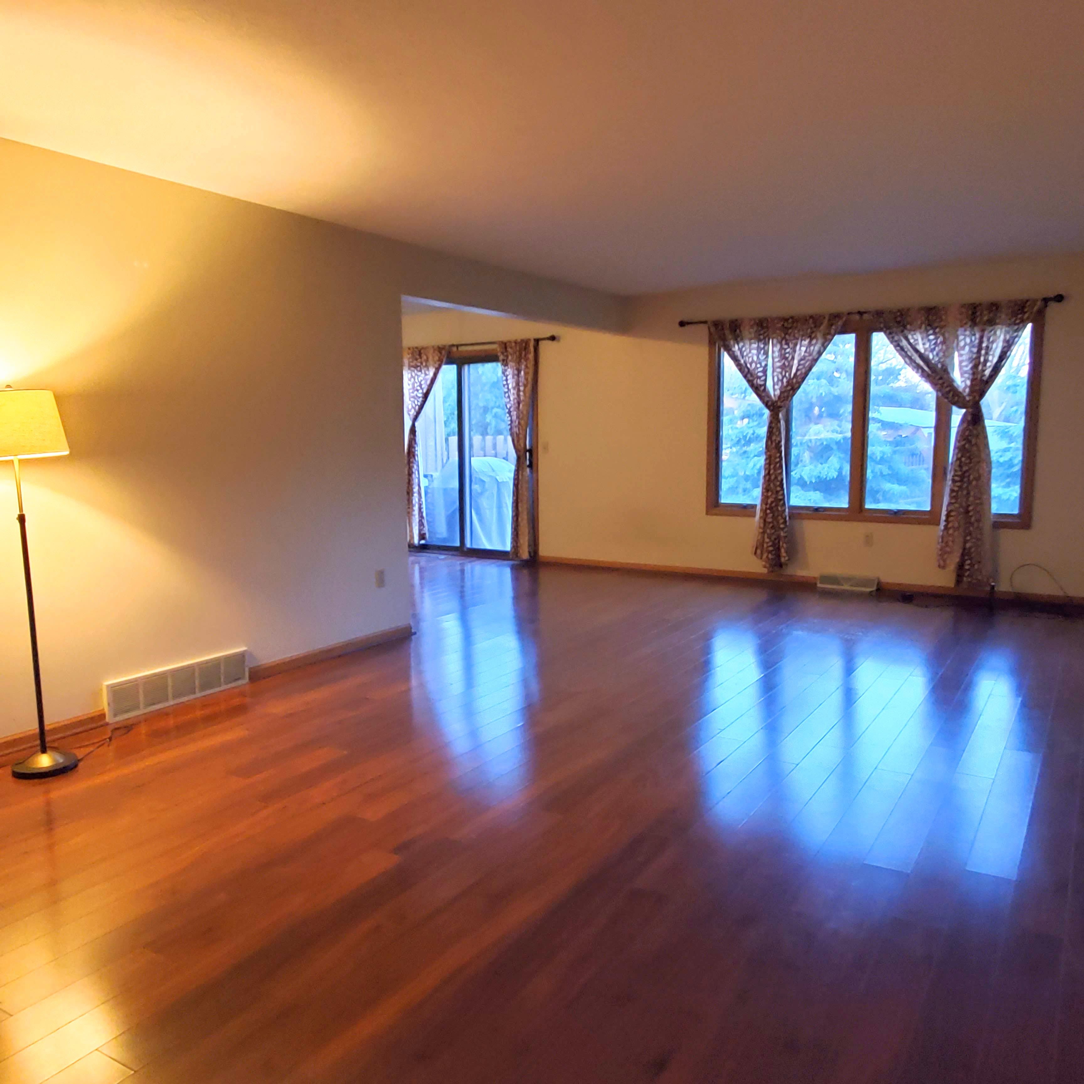 469 GROVELAND Drive