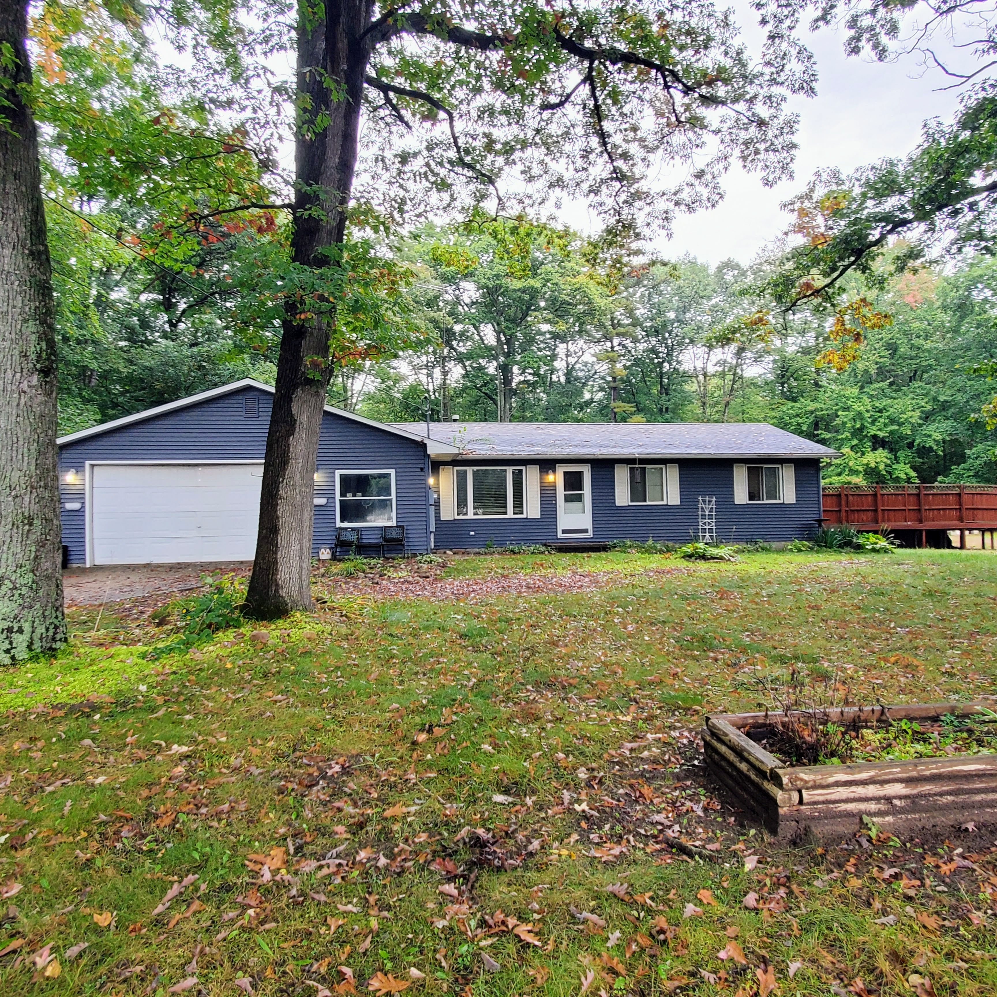 4724 ZEMMER Road
