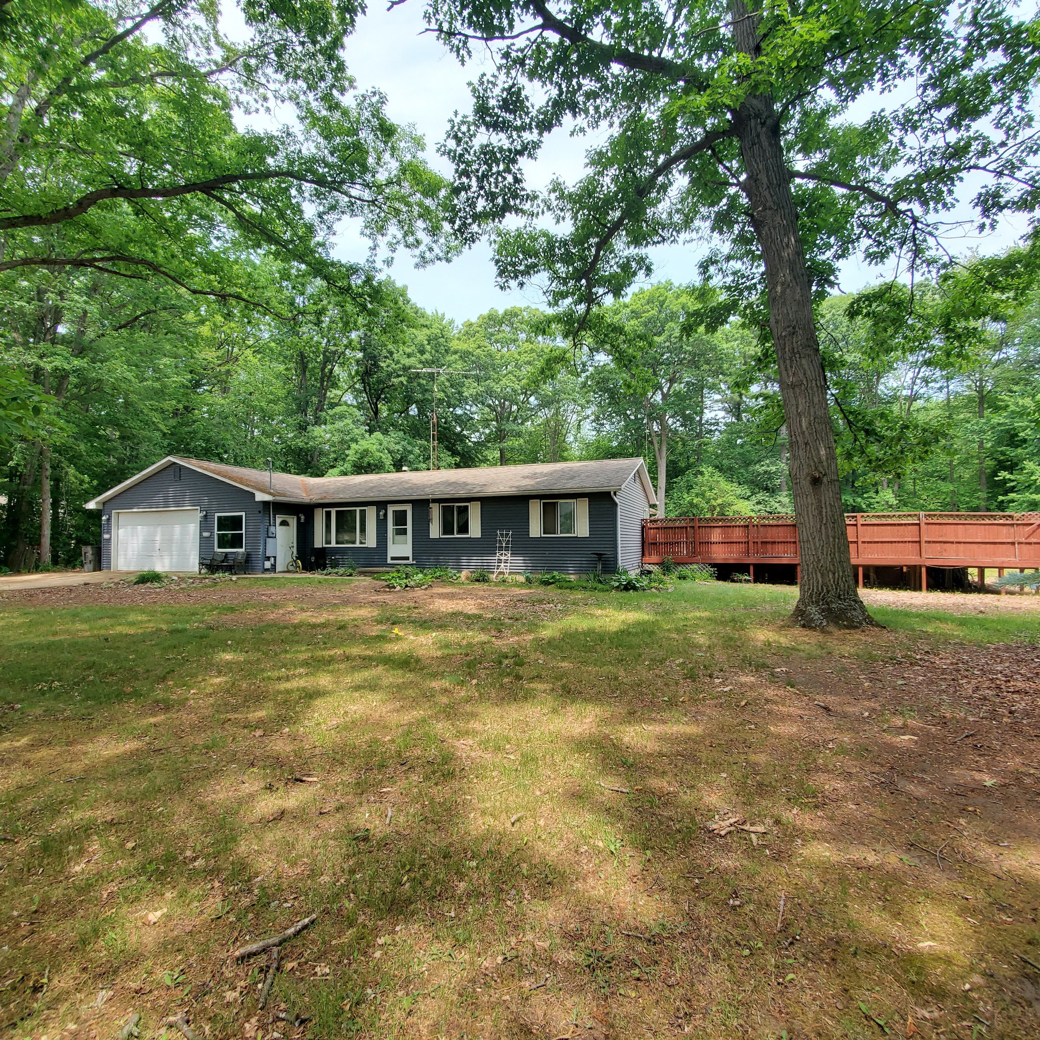 4724 ZEMMER Road
