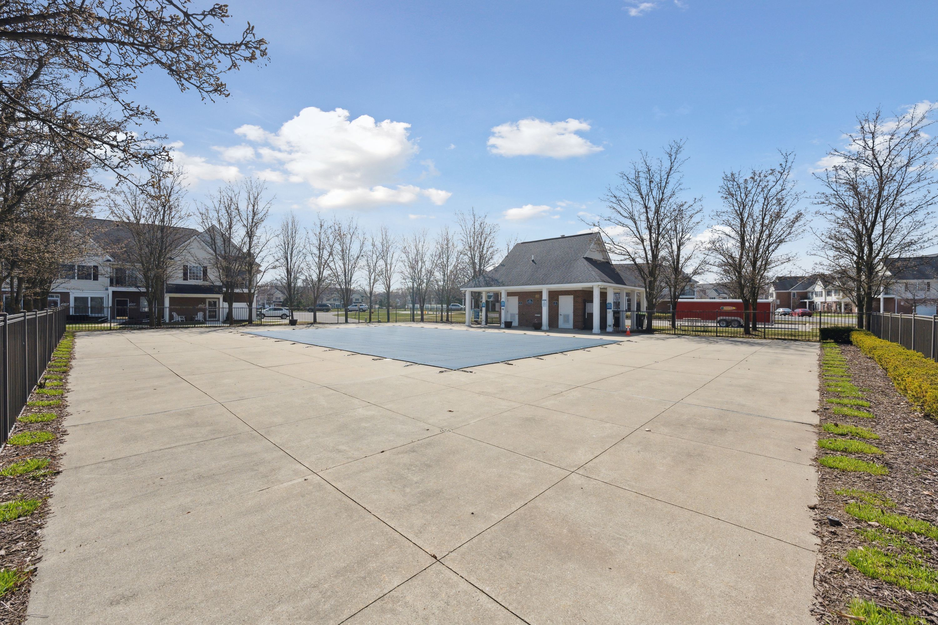 1120 RIAL LAKE Drive